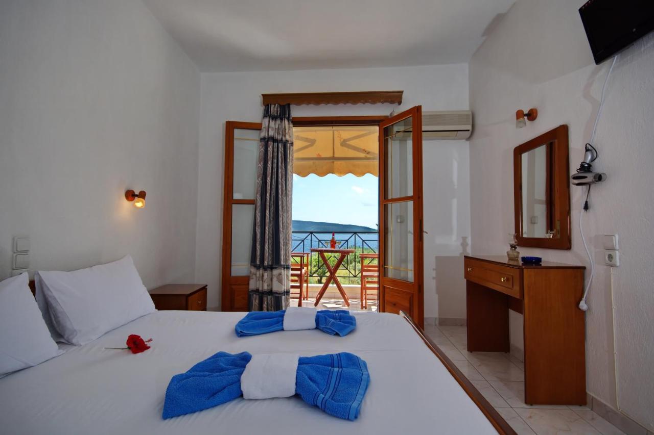 Nikis Rooms Kalamakia Exterior foto
